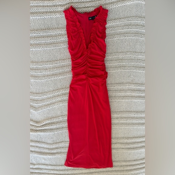 Zara Vibrant Red Ruffle Ruched V-neck Midi Fitted Women's Dress Size Small - Picture 4 of 7